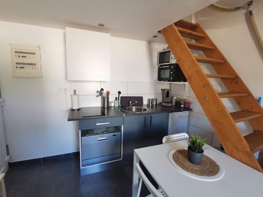 Esprit Du Sud - Appartement Cosy Proche Centre - Toulon Exteriör bild